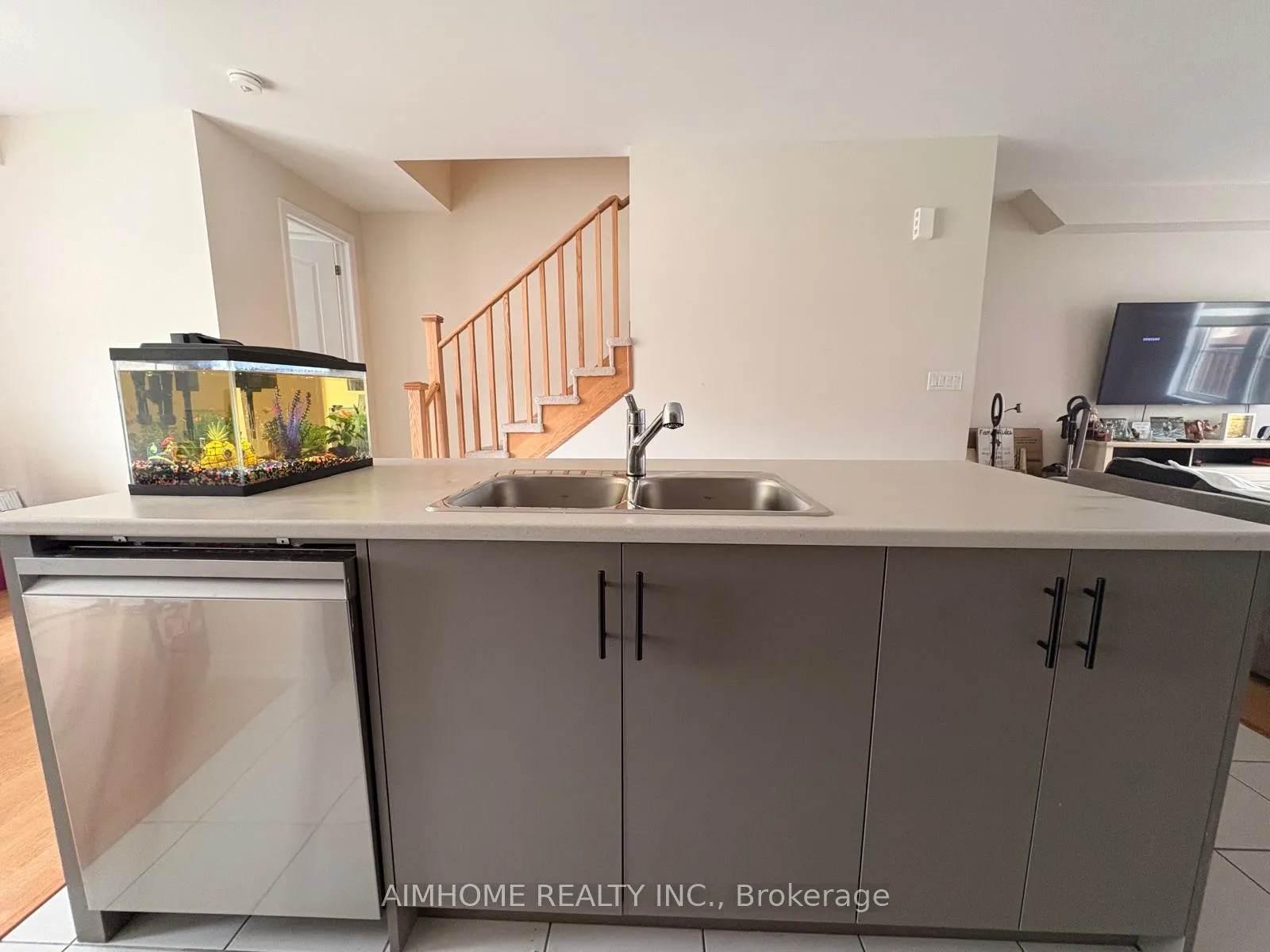 Photo 18 of 2089 Prestonvale Road, Clarington, Courtice — HOMEH