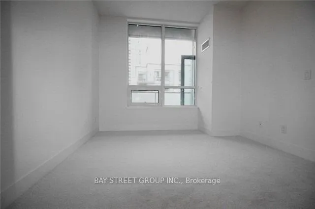 Photo 4 of Unit 607, 7 Kenaston Gardens, North York, Bayview Village — HOMEH