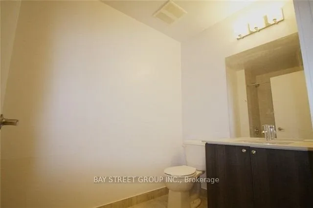 Photo 8 of Unit 607, 7 Kenaston Gardens, North York, Bayview Village — HOMEH