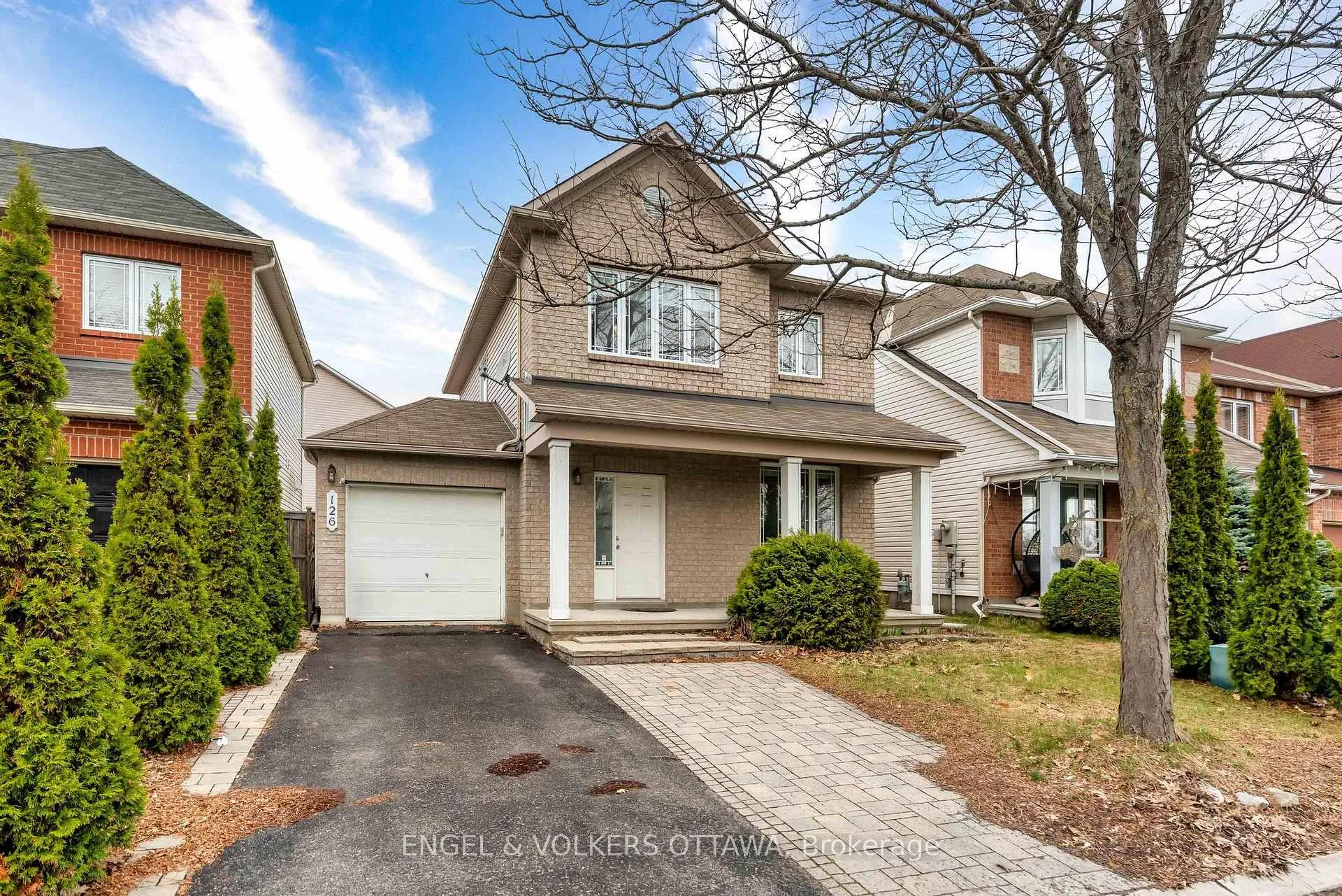 Photo 2 of 126 Ashmore Drive, Ottawa, Barrhaven - Strandherd — HOMEH
