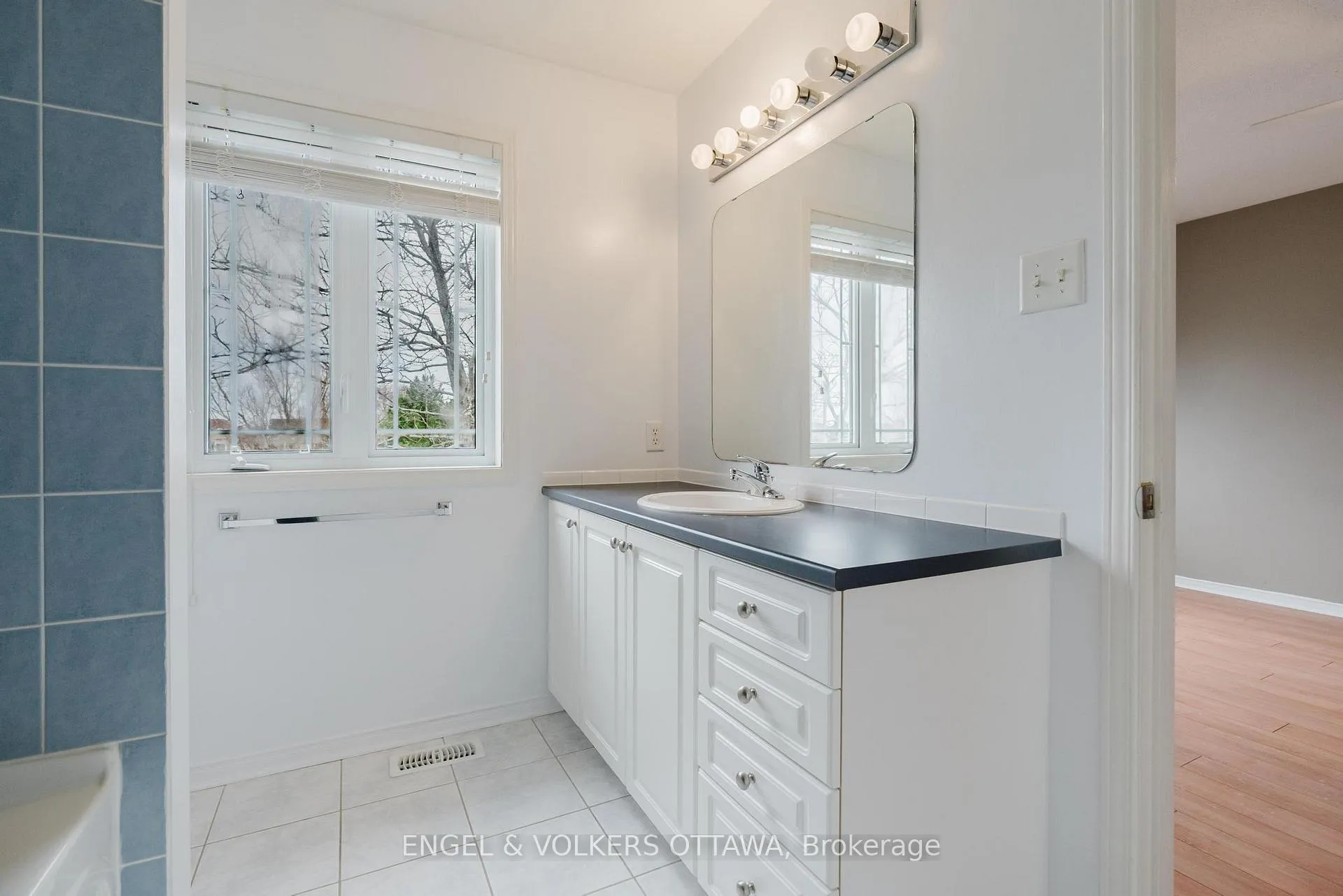 Photo 21 of 126 Ashmore Drive, Ottawa, Barrhaven - Strandherd — HOMEH