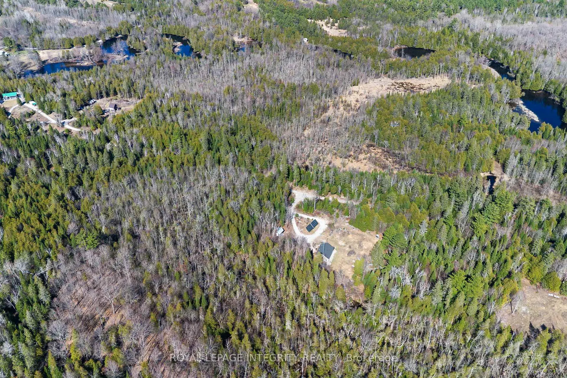 Photo 3 of 154 Proulx Lane, Lanark Highlands, Lanark Highlands (Lanark) Twp — HOMEH