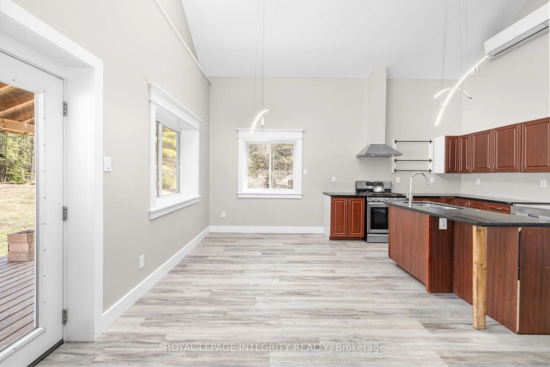 Photo 15 of 154 Proulx Lane, Lanark Highlands, Lanark Highlands (Lanark) Twp — HOMEH
