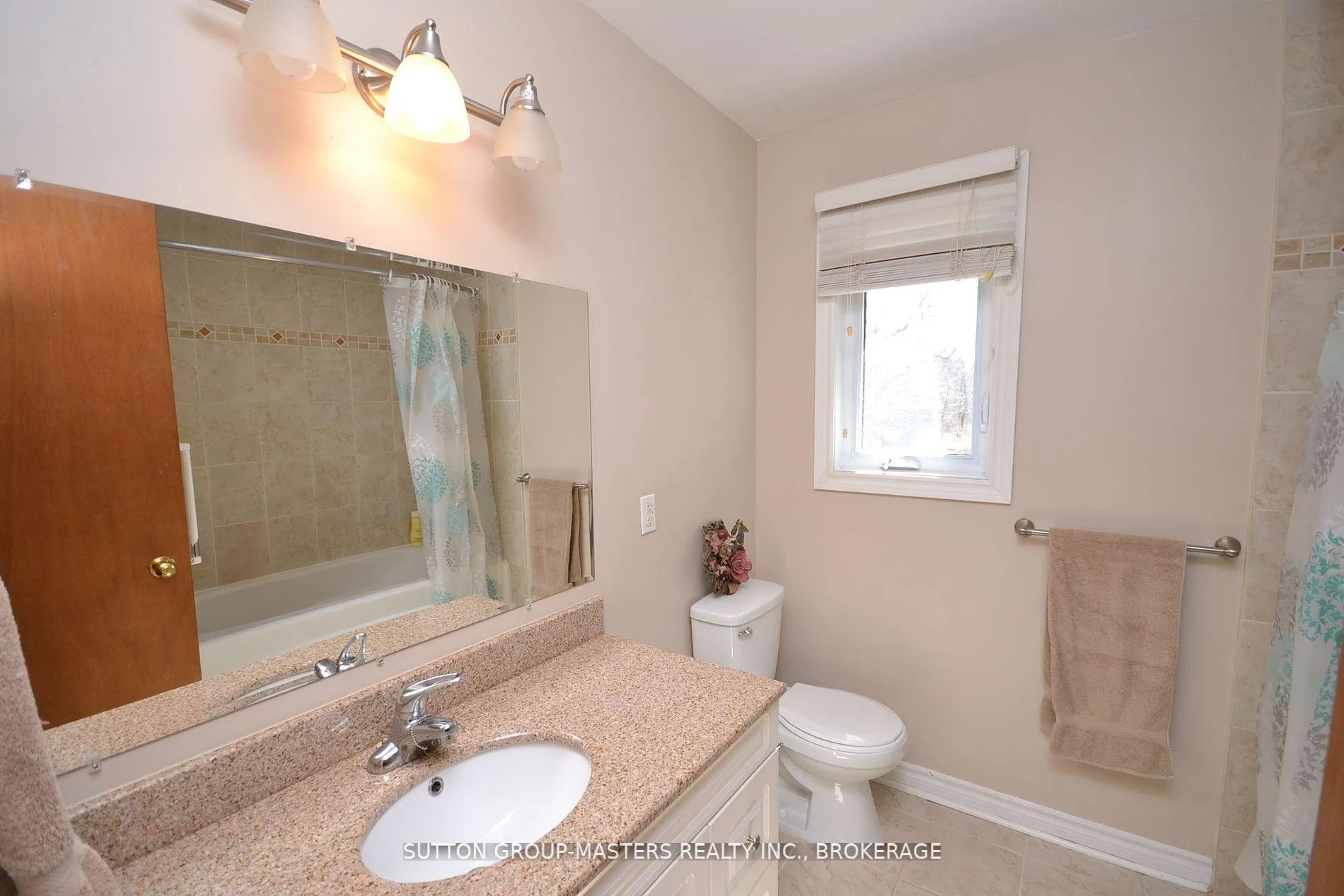 Photo 15 of 245 Arnold Street, Kingston, City Northwest — HOMEH