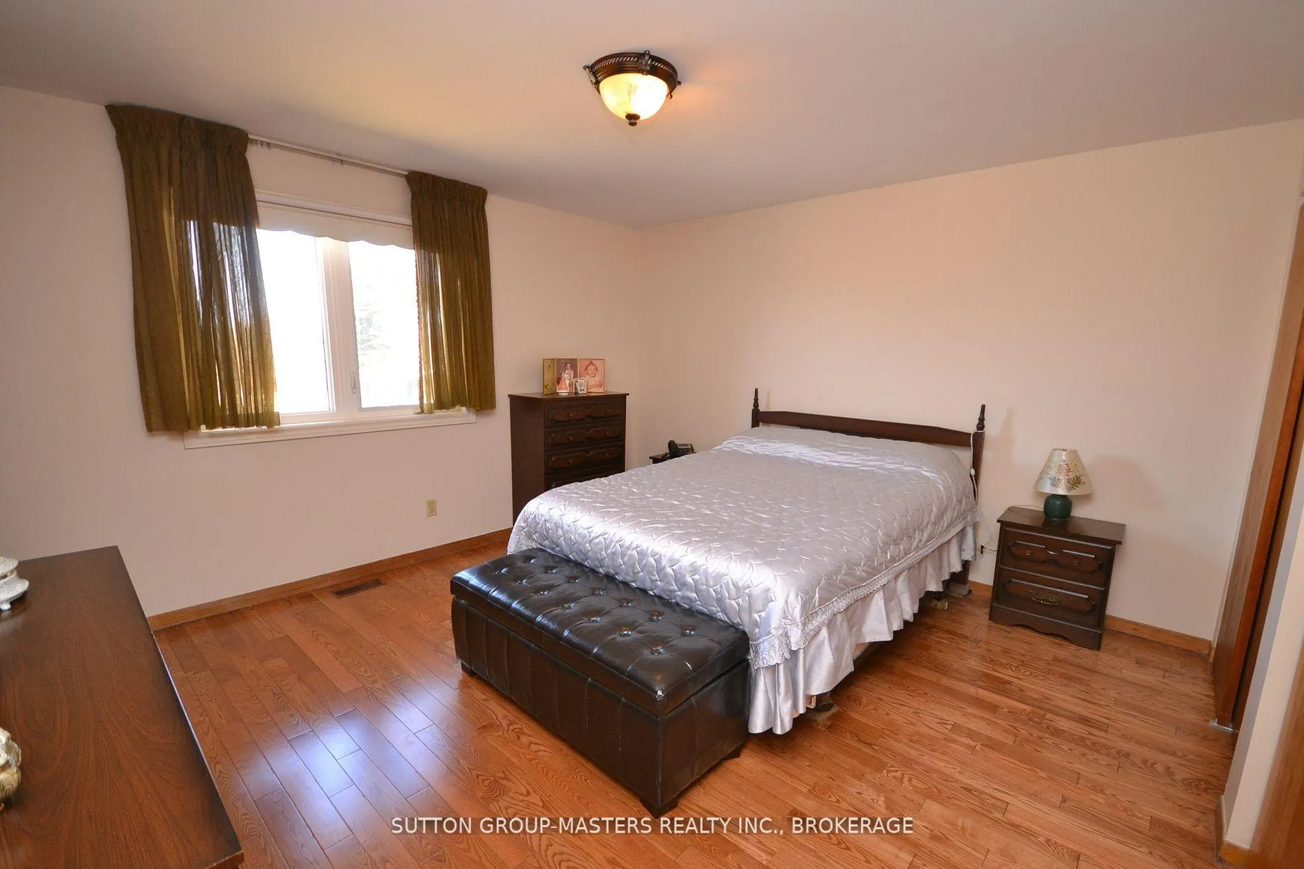 Photo 17 of 245 Arnold Street, Kingston, City Northwest — HOMEH