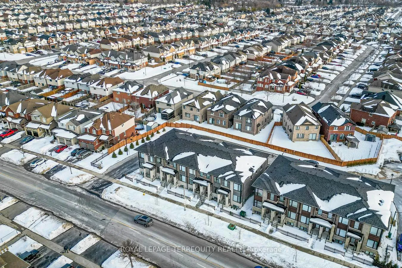 Photo 46 of 19 Assunta Lane, Clarington, Bowmanville — HOMEH