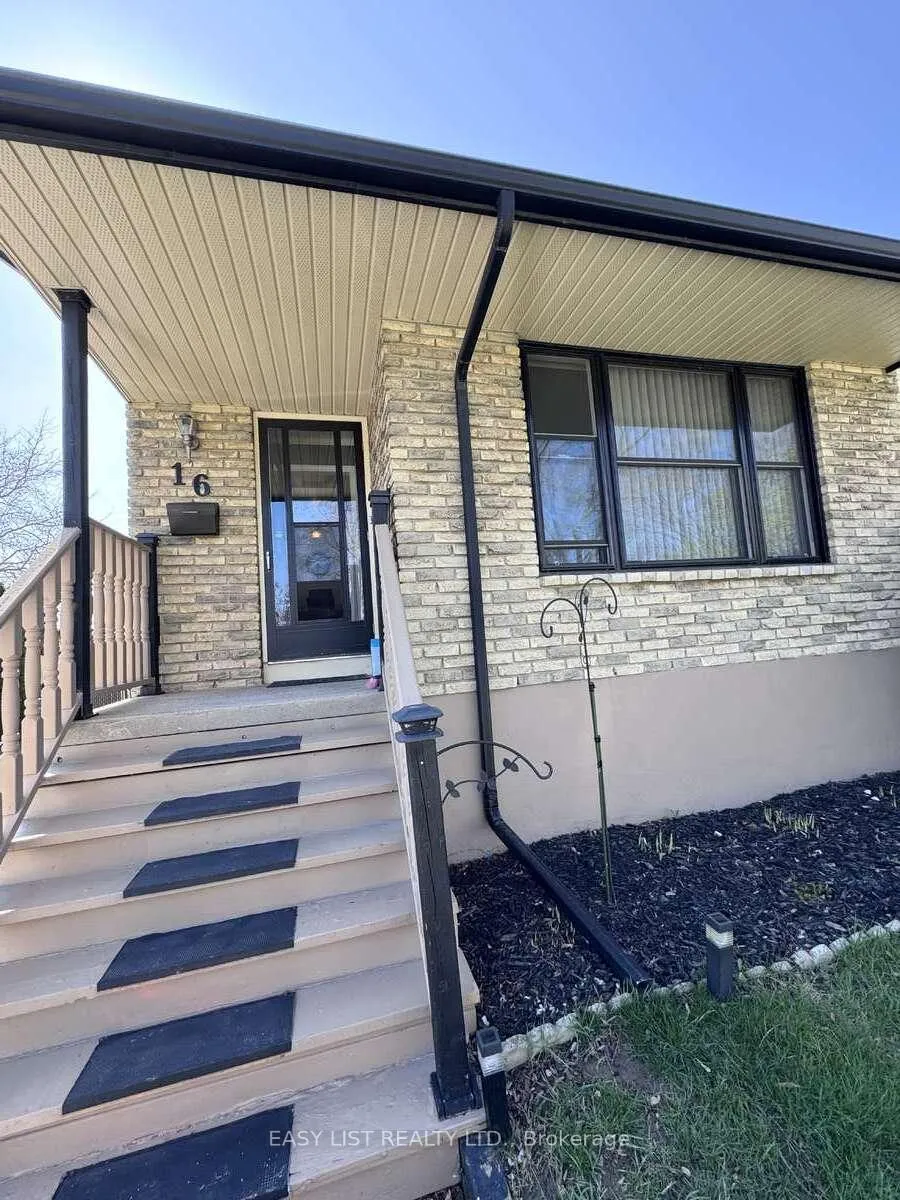 Photo 2 of 16 Bula Drive, St. Catharines, Lakeport — HOMEH