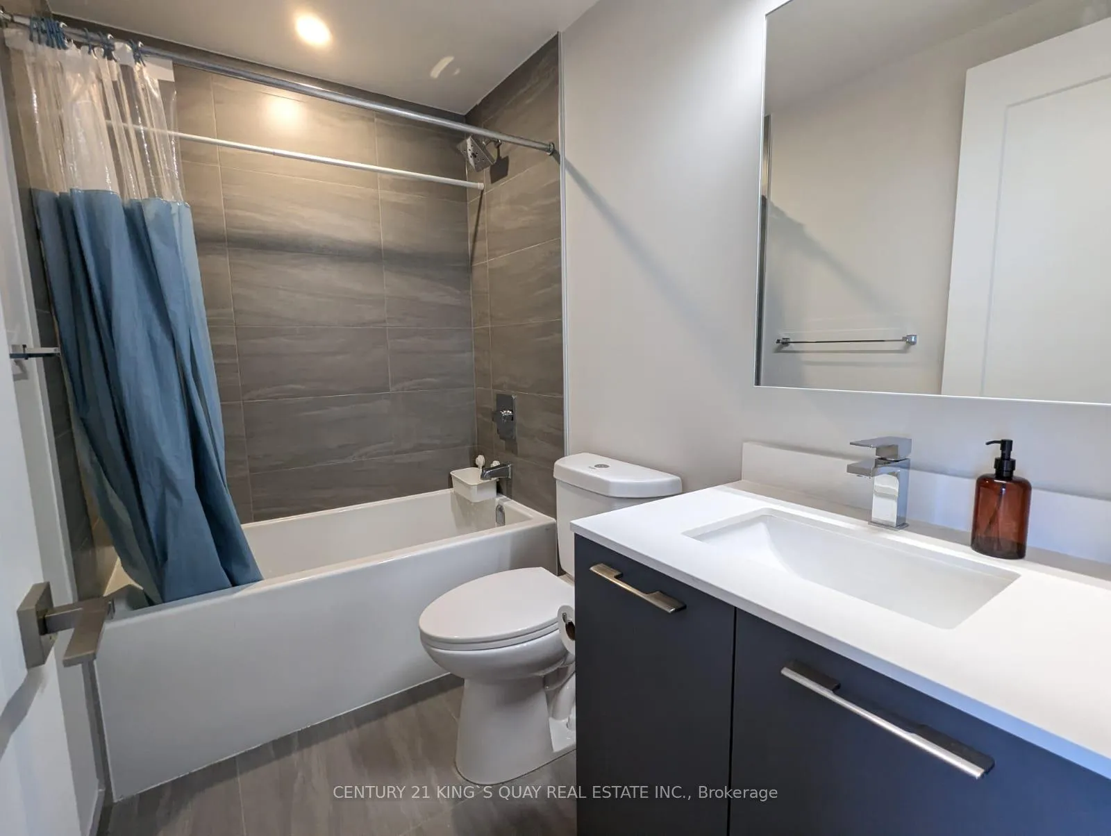 Photo 9 of Unit 3308, 8 Water Walk Drive, Markham, Unionville — HOMEH