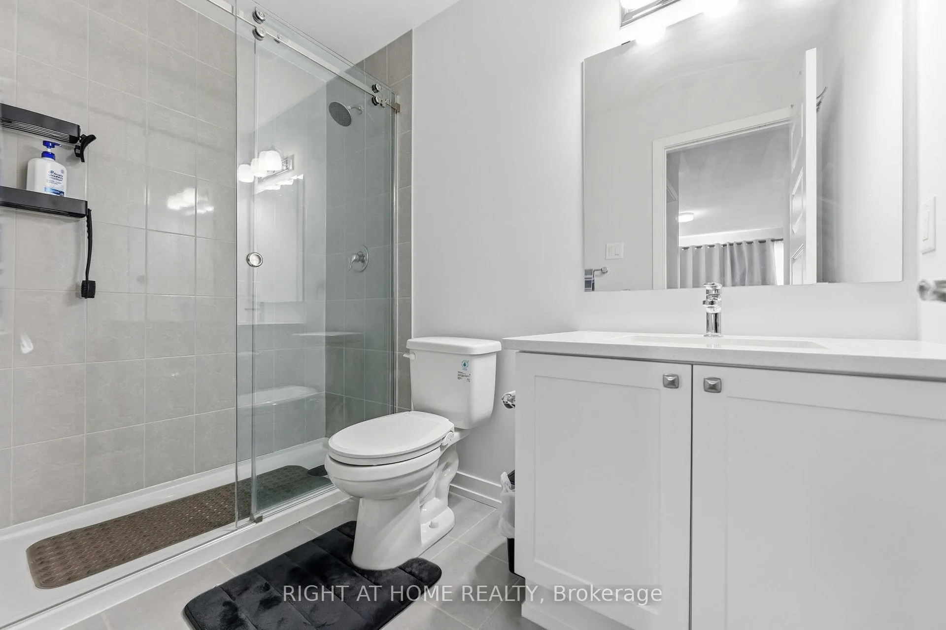 Photo 19 of 145 David Lewis Private, Ottawa, Avalon West — HOMEH