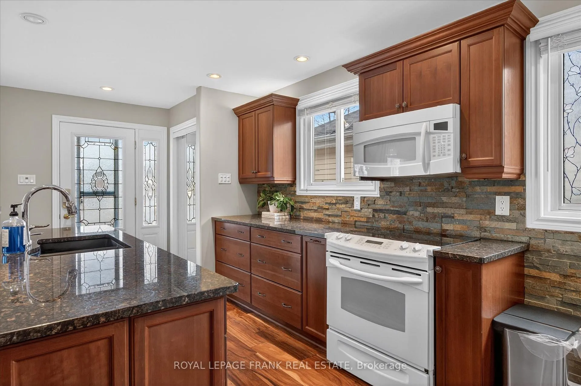 Photo 9 of 2139 Springwood Road, Peterborough, Monaghan Ward 2 — HOMEH
