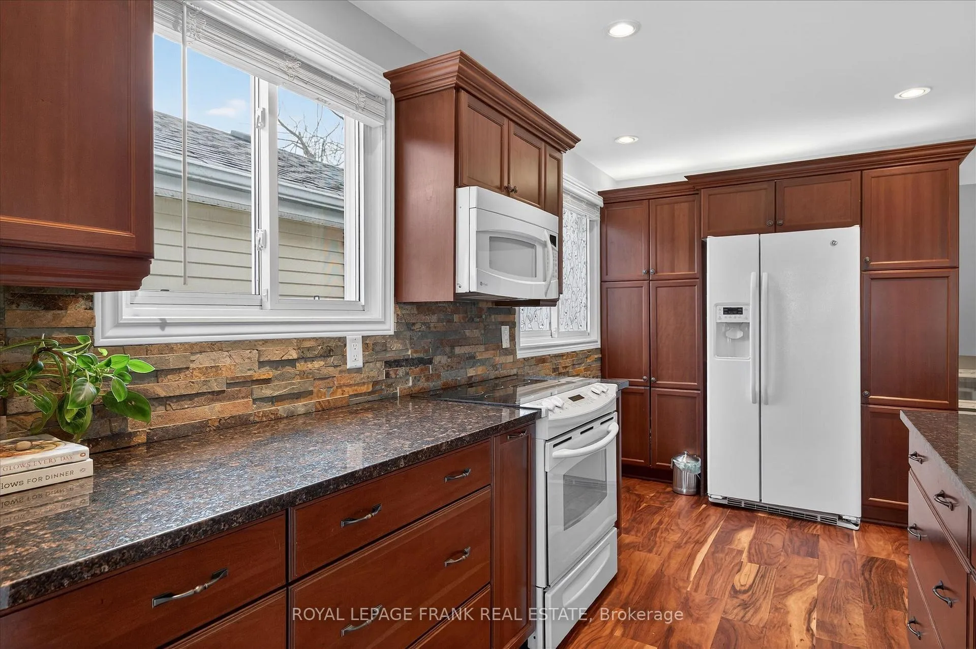 Photo 13 of 2139 Springwood Road, Peterborough, Monaghan Ward 2 — HOMEH