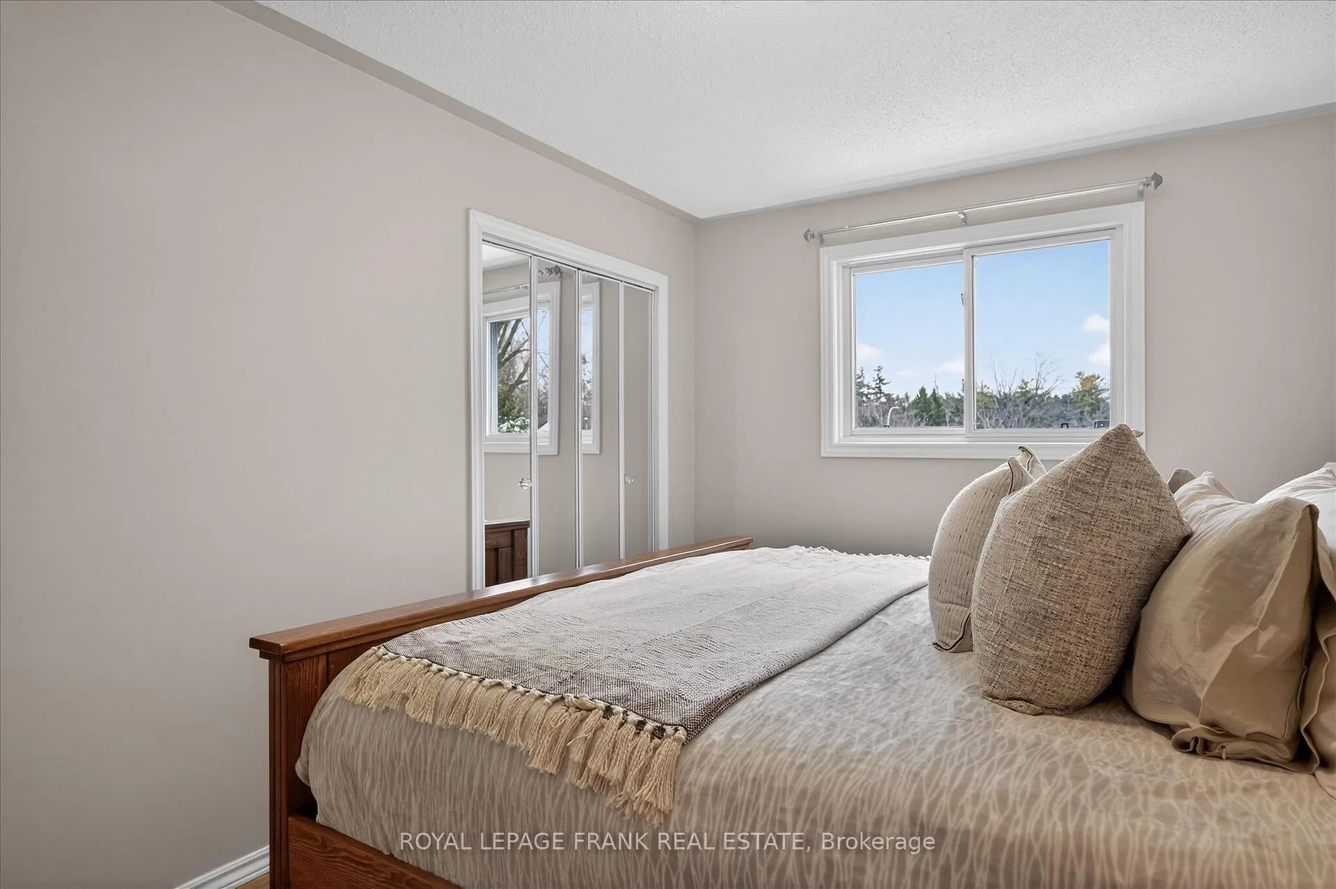 Photo 17 of 2139 Springwood Road, Peterborough, Monaghan Ward 2 — HOMEH