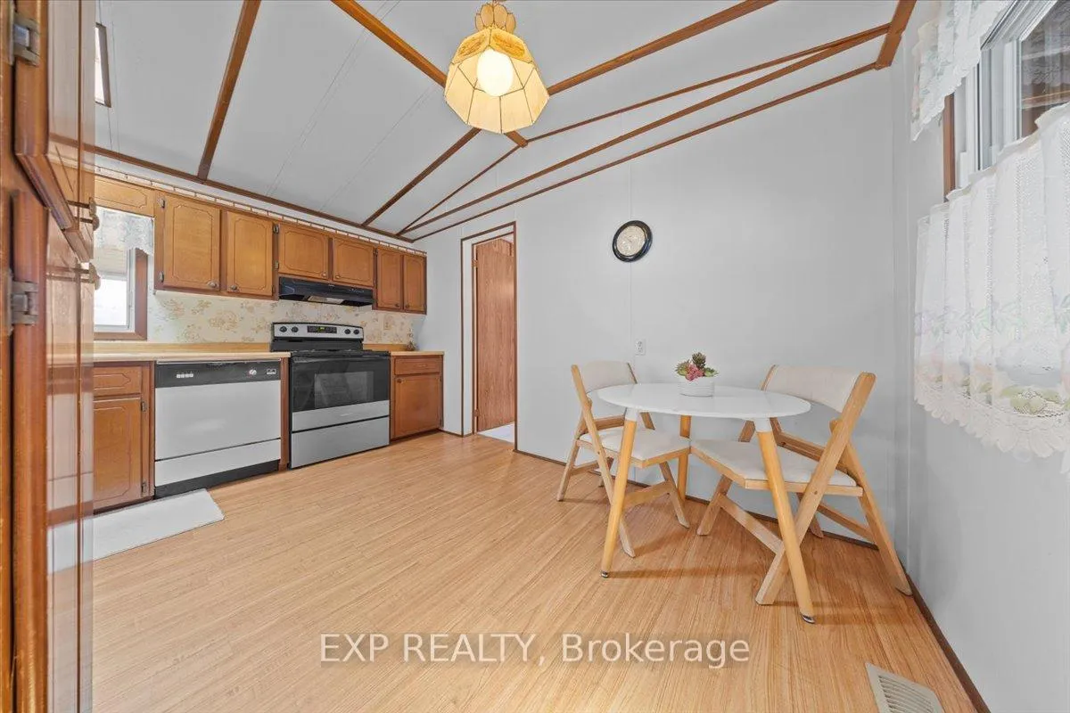 Photo 5 of 150 Sunset Drive, Carleton Place — HOMEH