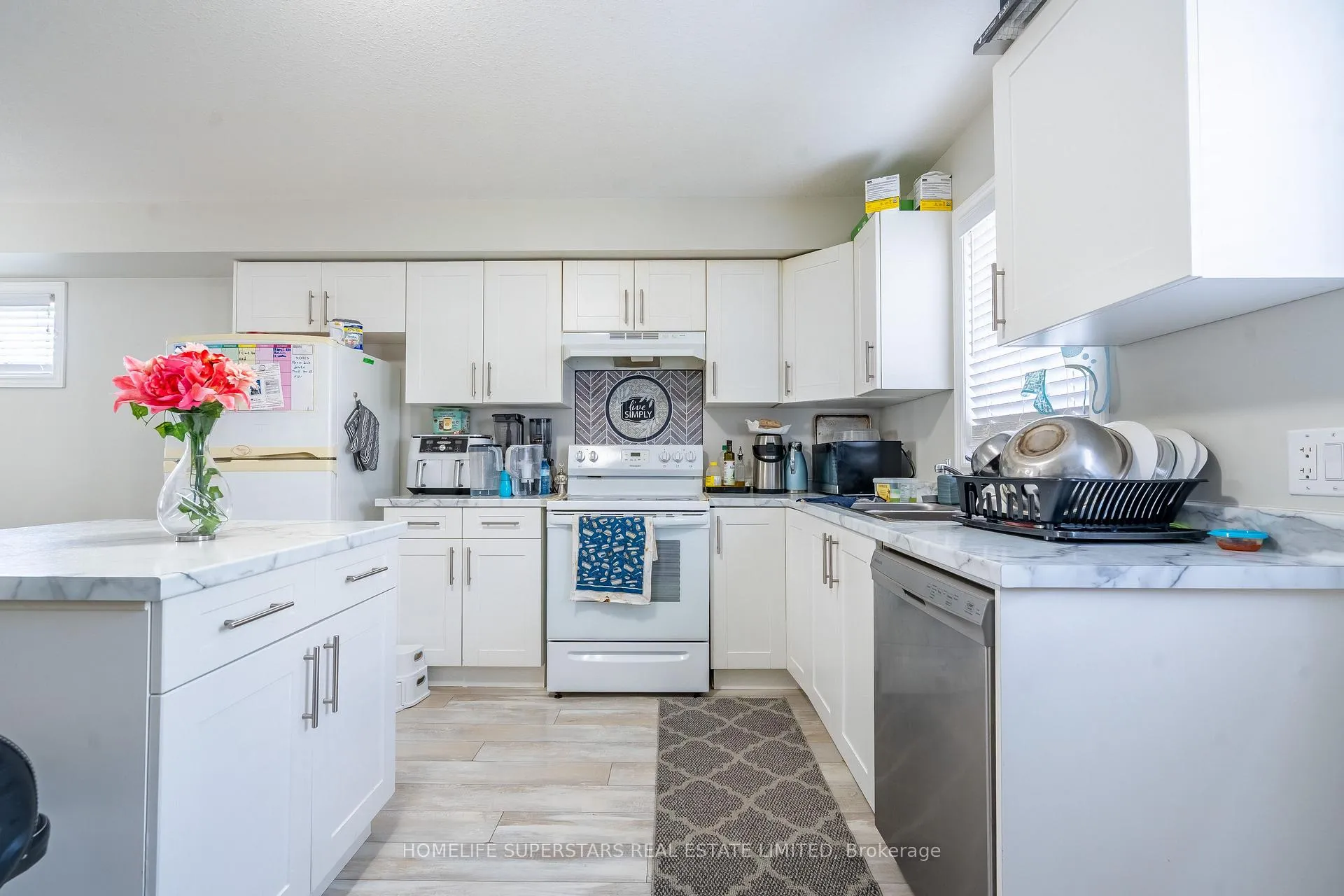 Photo 11 of Unit 51, 7768 Ascot Circle, Niagara Falls, Ascot — HOMEH