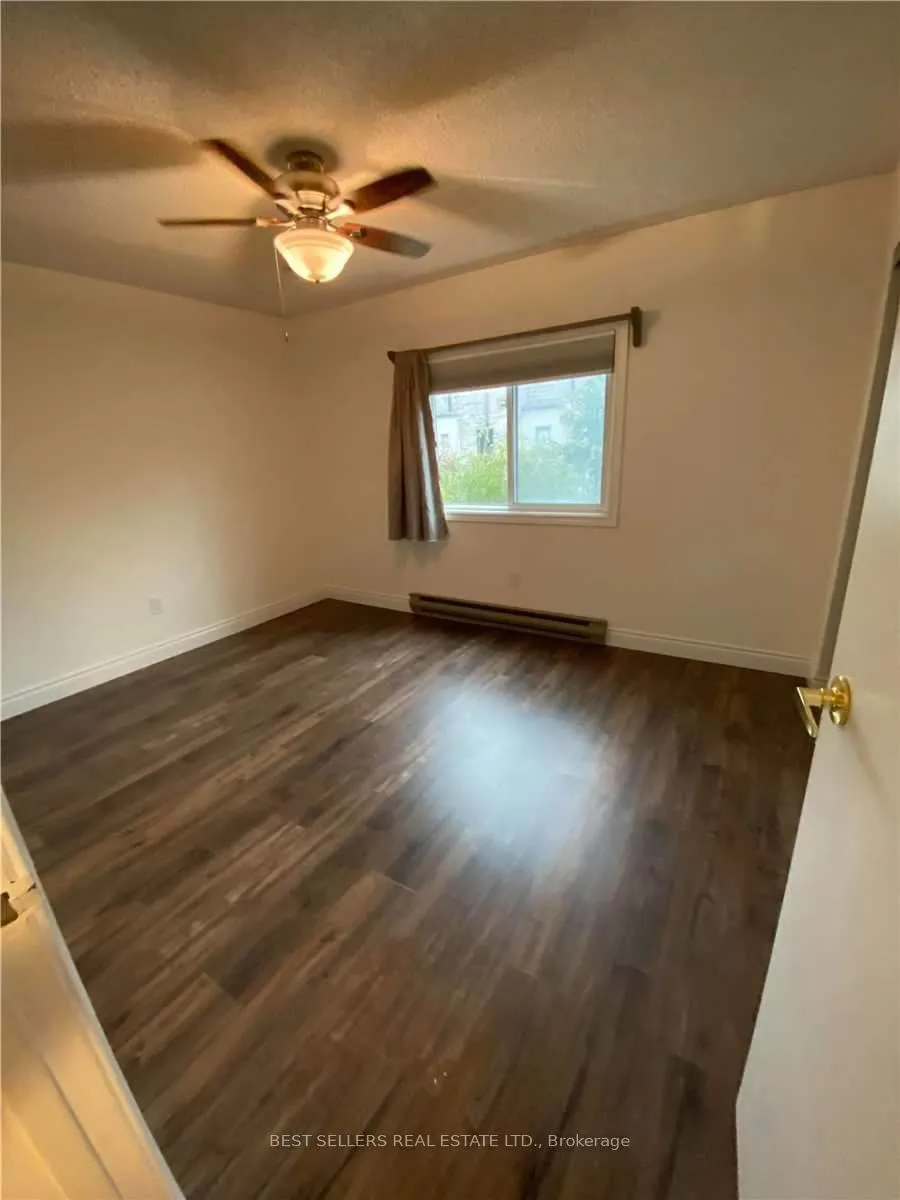 Photo 4 of Unit F3, 171 Edge Hill Drive, Barrie, Innishore — HOMEH