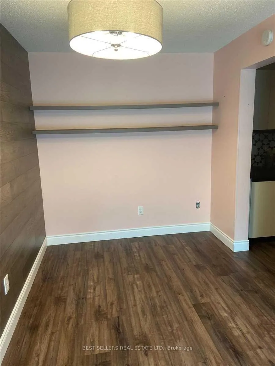 Photo 19 of Unit F3, 171 Edge Hill Drive, Barrie, Innishore — HOMEH
