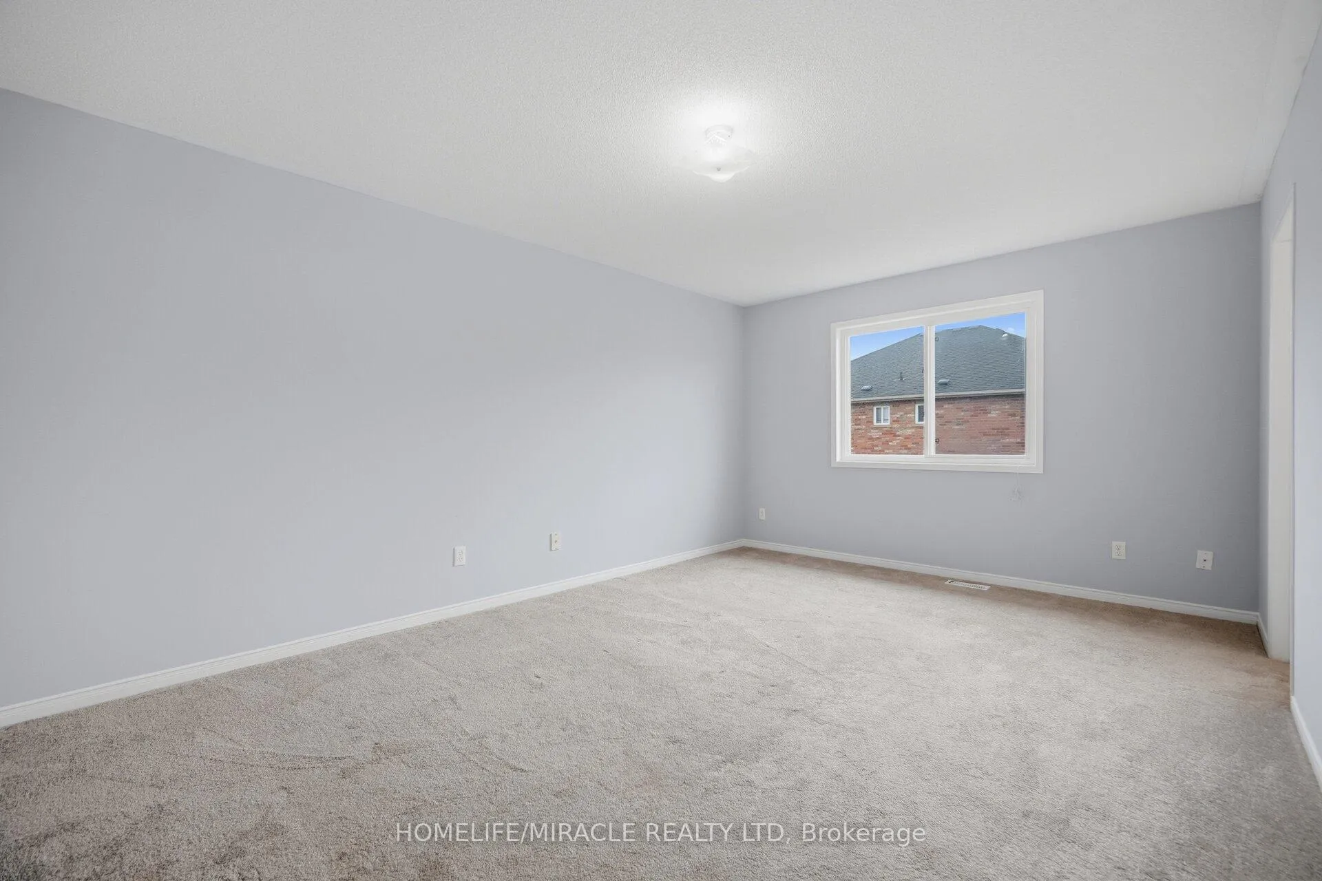 Photo 22 of 41 Hollingsworth Circle, Brampton, Fletcher's Meadow — HOMEH