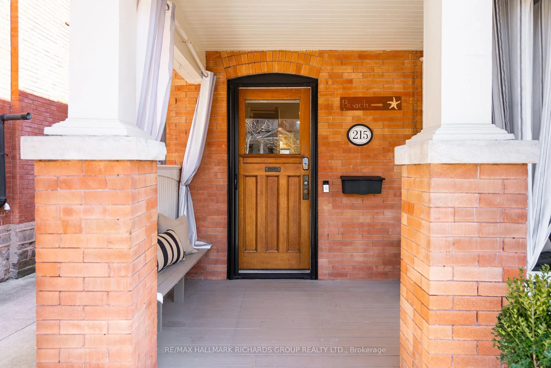 Photo 2 of 215 Wineva Avenue, Toronto, The Beaches — HOMEH