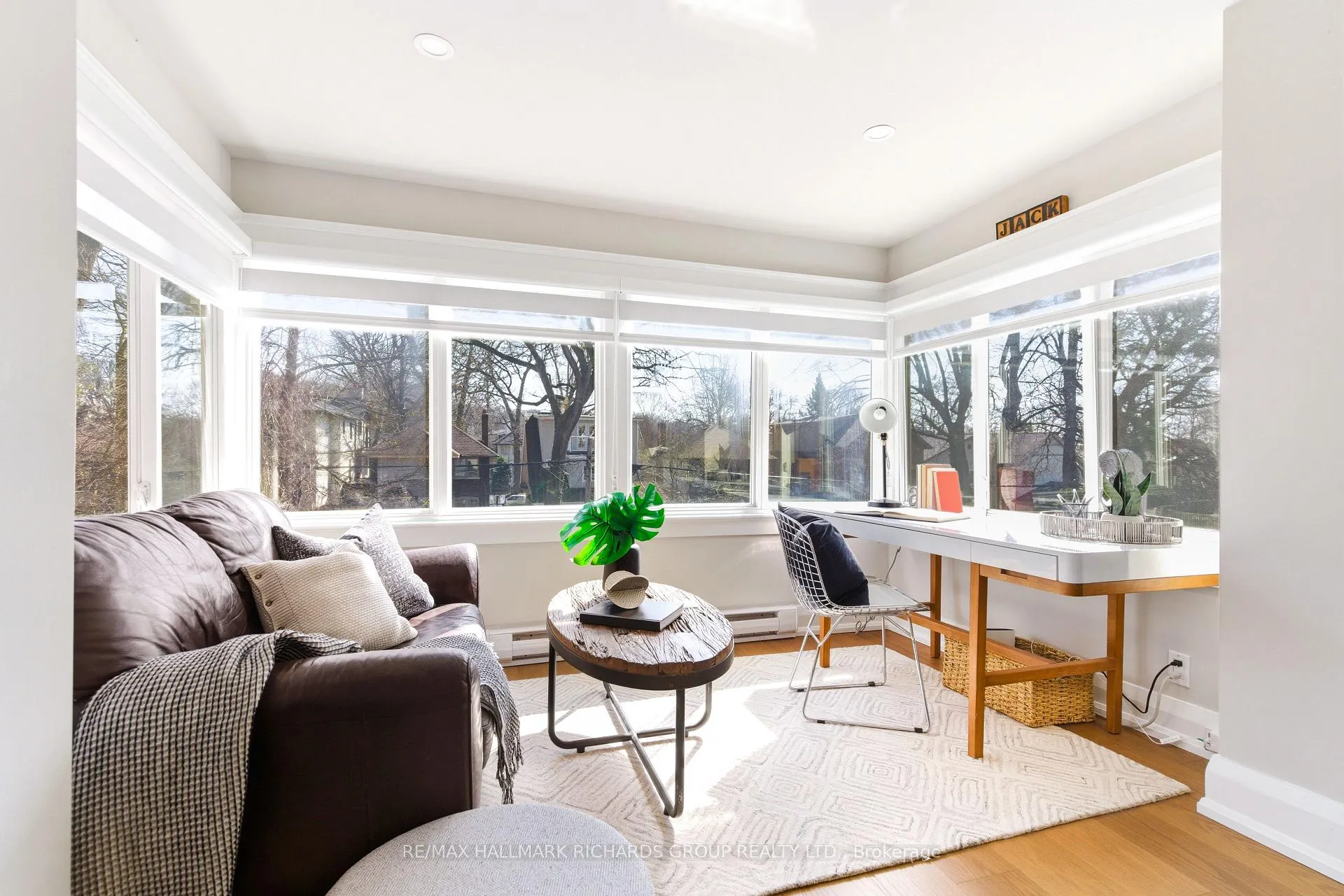 Photo 12 of 215 Wineva Avenue, Toronto, The Beaches — HOMEH