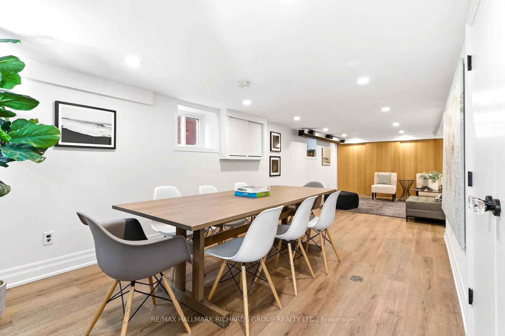 Photo 24 of 215 Wineva Avenue, Toronto, The Beaches — HOMEH