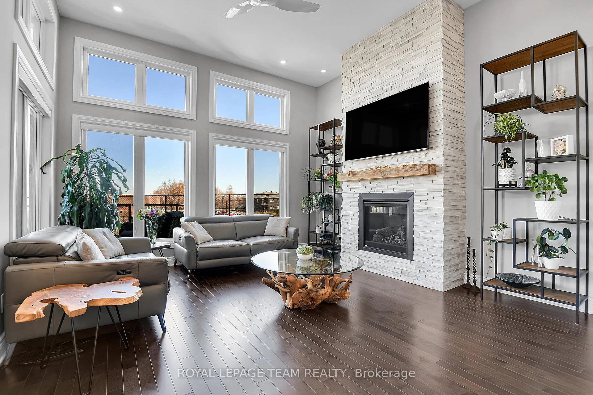 Photo 8 of 26 Salamander Way, Ottawa, Blossom Park/Kemp Park/Findlay Creek — HOMEH