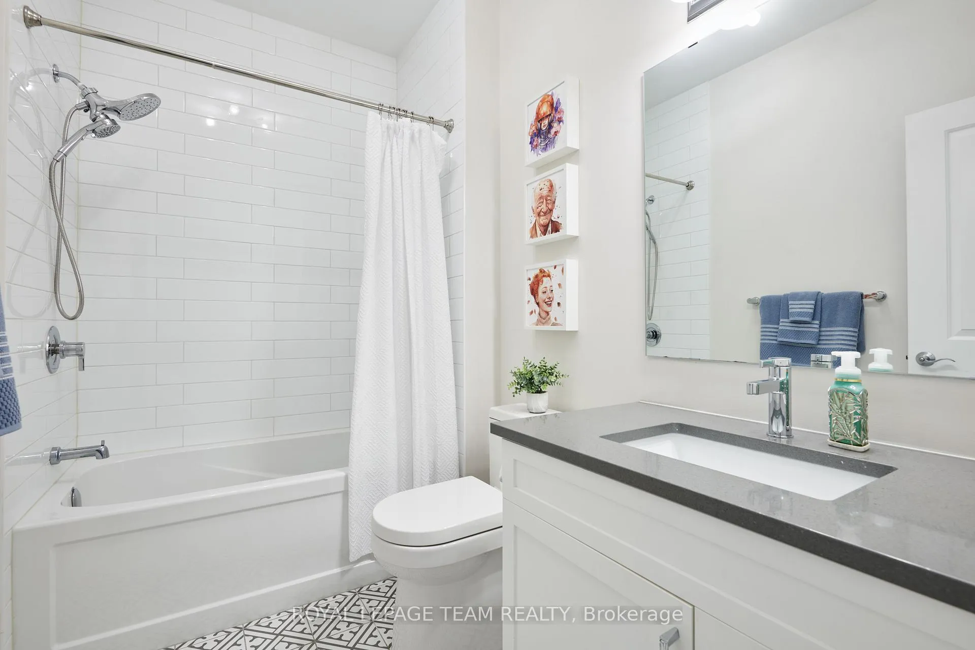 Photo 22 of 26 Salamander Way, Ottawa, Blossom Park/Kemp Park/Findlay Creek — HOMEH