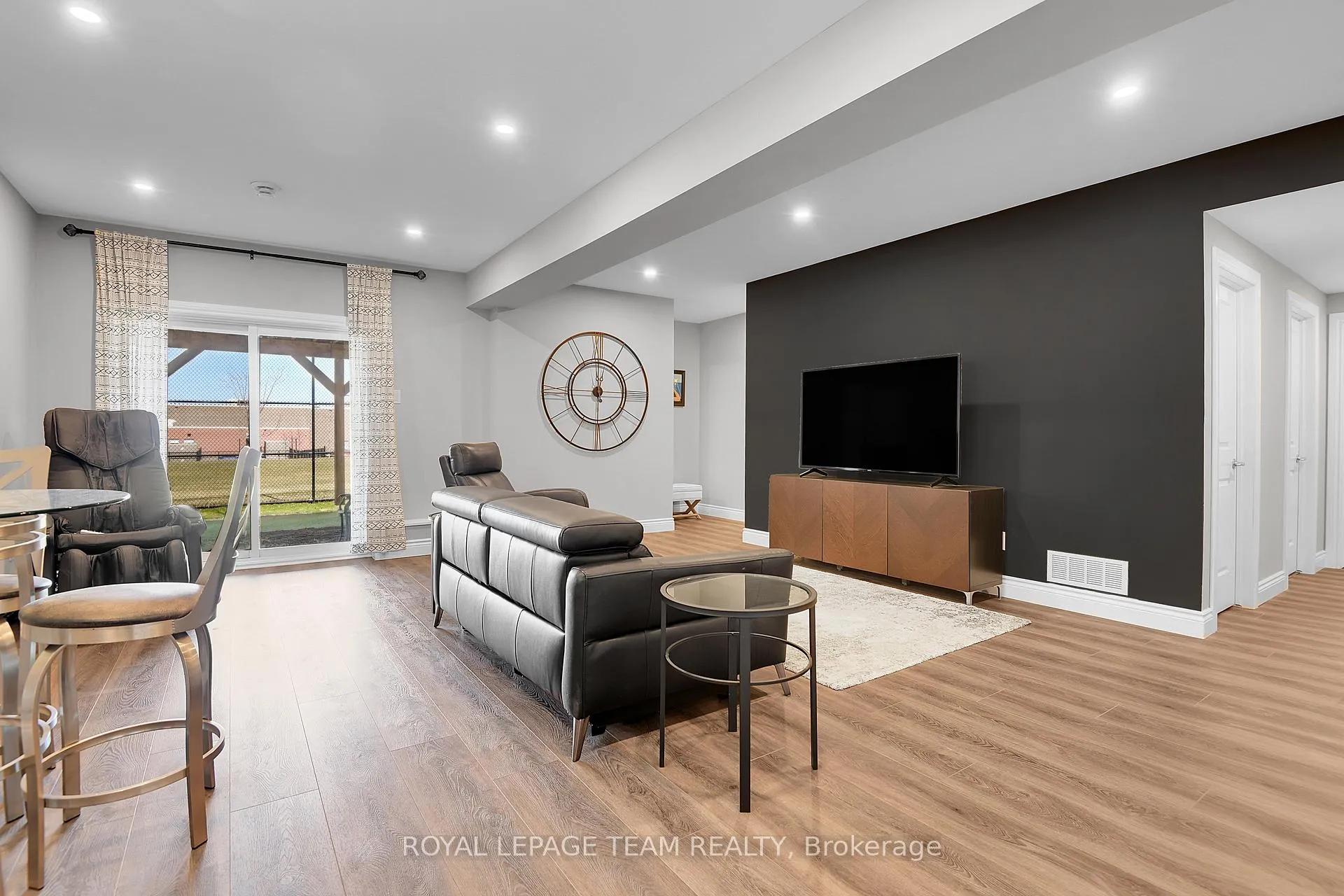 Photo 25 of 26 Salamander Way, Ottawa, Blossom Park/Kemp Park/Findlay Creek — HOMEH