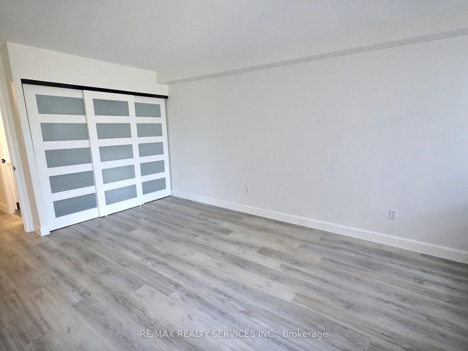 Photo 9 of Unit 321, 8351 Mclaughlin Road S, Brampton, Brampton South — HOMEH