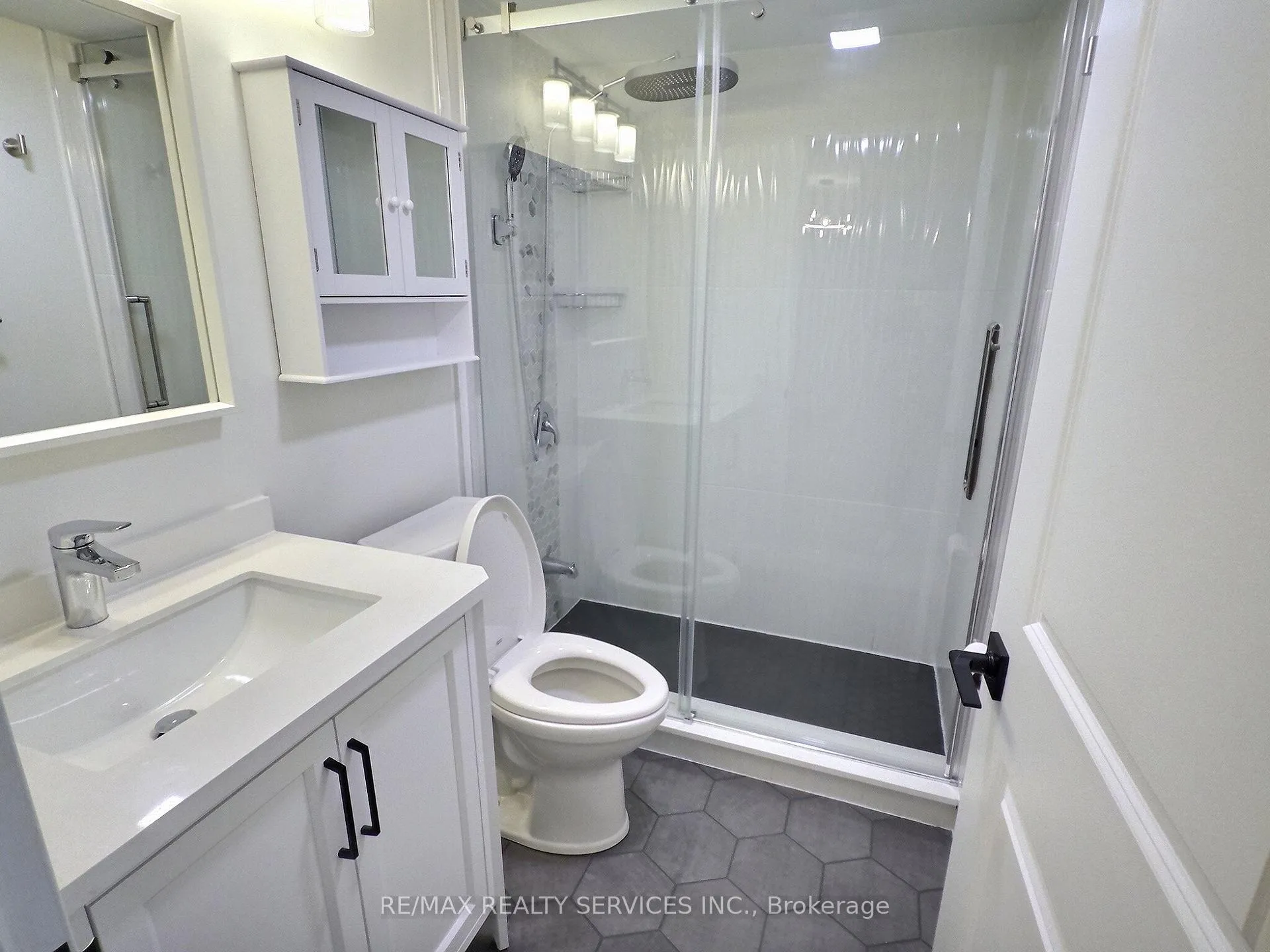 Photo 10 of Unit 321, 8351 Mclaughlin Road S, Brampton, Brampton South — HOMEH