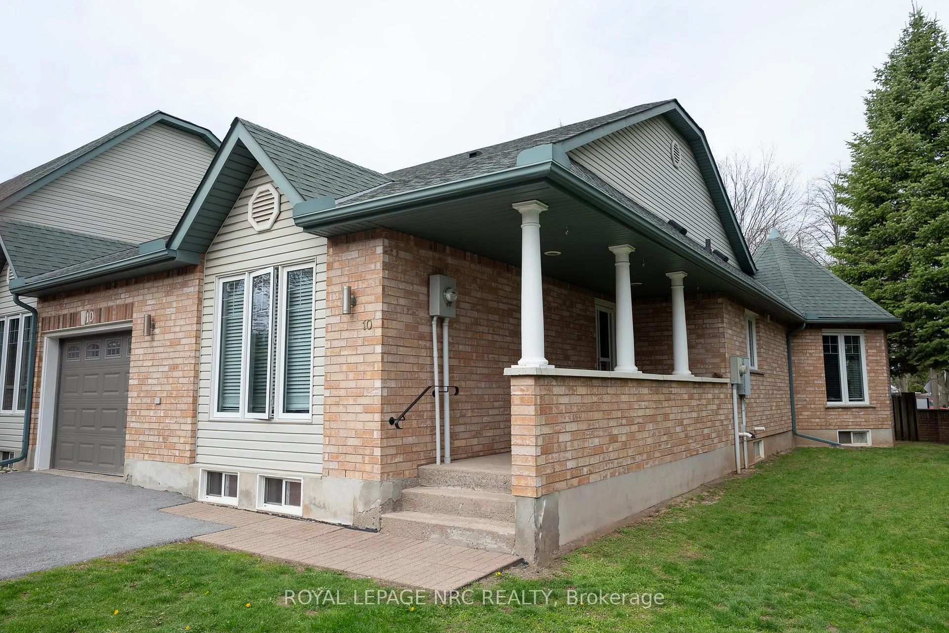 Photo 2 of Unit 10, 3797 Orlando Drive, Niagara Falls, Church's Lane — HOMEH