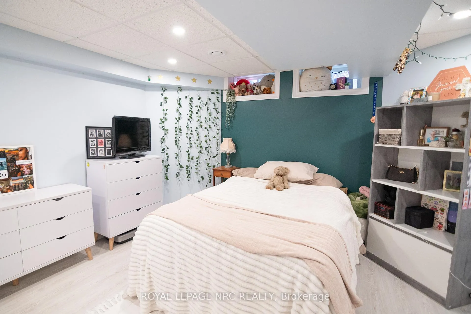 Photo 17 of Unit 10, 3797 Orlando Drive, Niagara Falls, Church's Lane — HOMEH