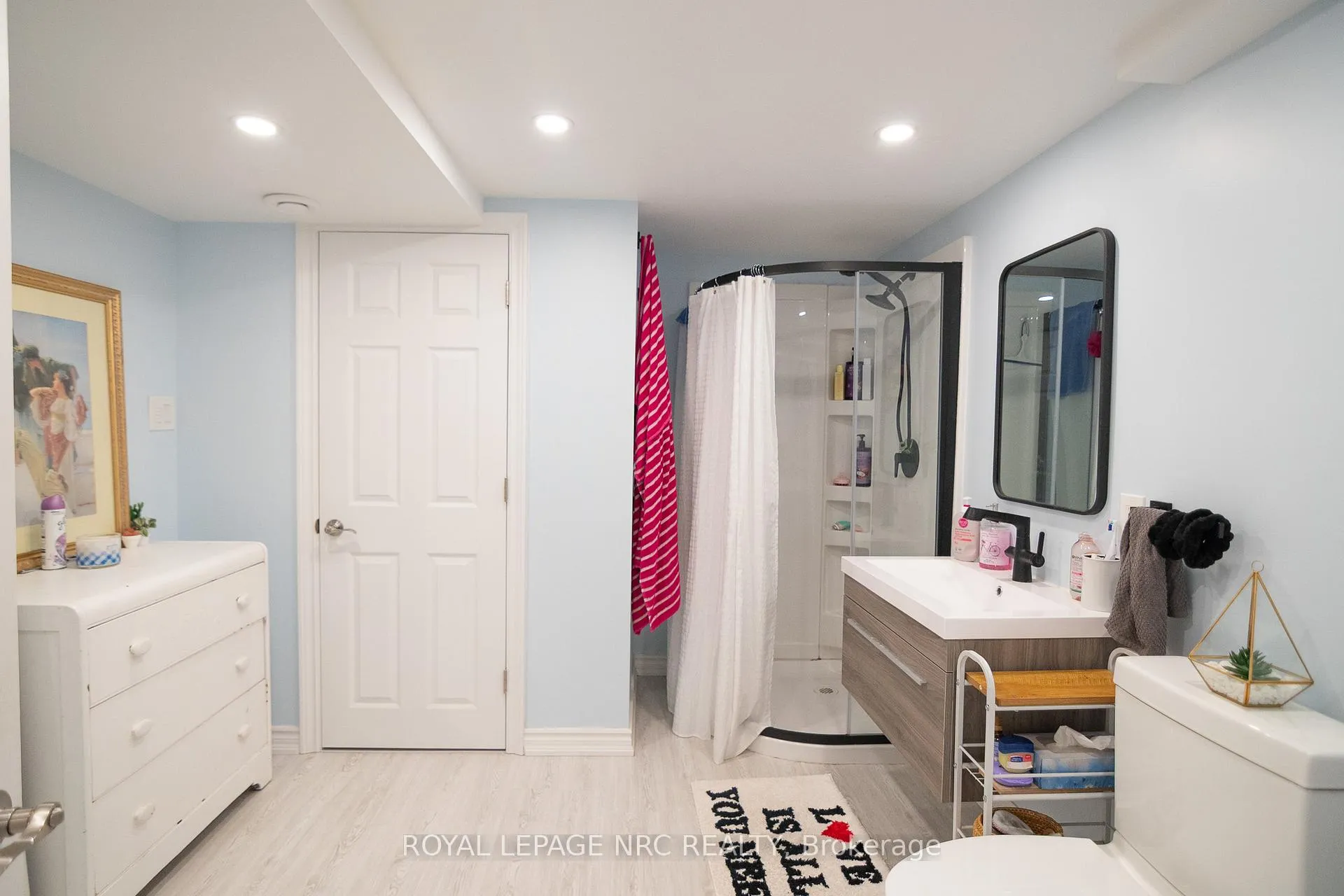 Photo 19 of Unit 10, 3797 Orlando Drive, Niagara Falls, Church's Lane — HOMEH