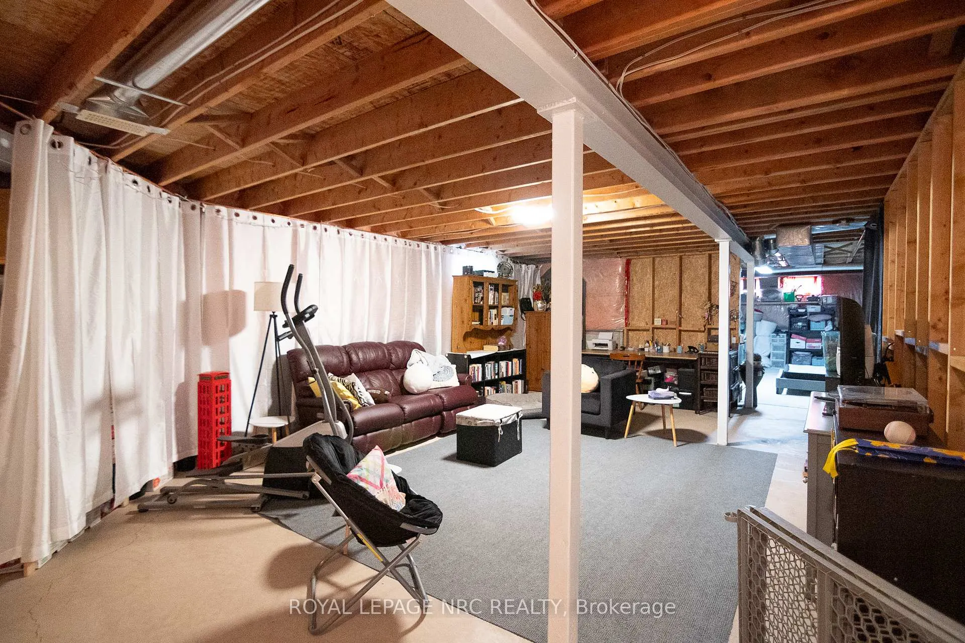 Photo 20 of Unit 10, 3797 Orlando Drive, Niagara Falls, Church's Lane — HOMEH