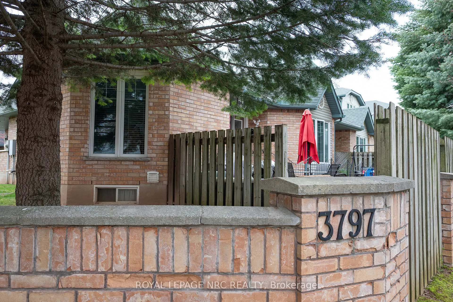 Photo 25 of Unit 10, 3797 Orlando Drive, Niagara Falls, Church's Lane — HOMEH