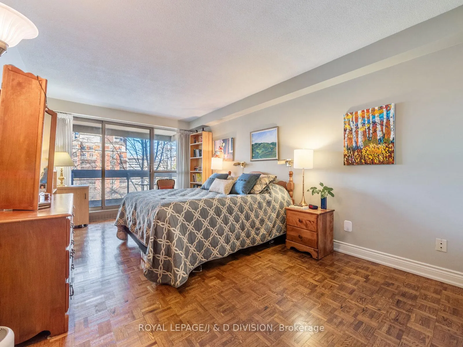 Photo 20 of Unit 804, 63 St Clair Avenue W, Toronto, Yonge-St. Clair — HOMEH
