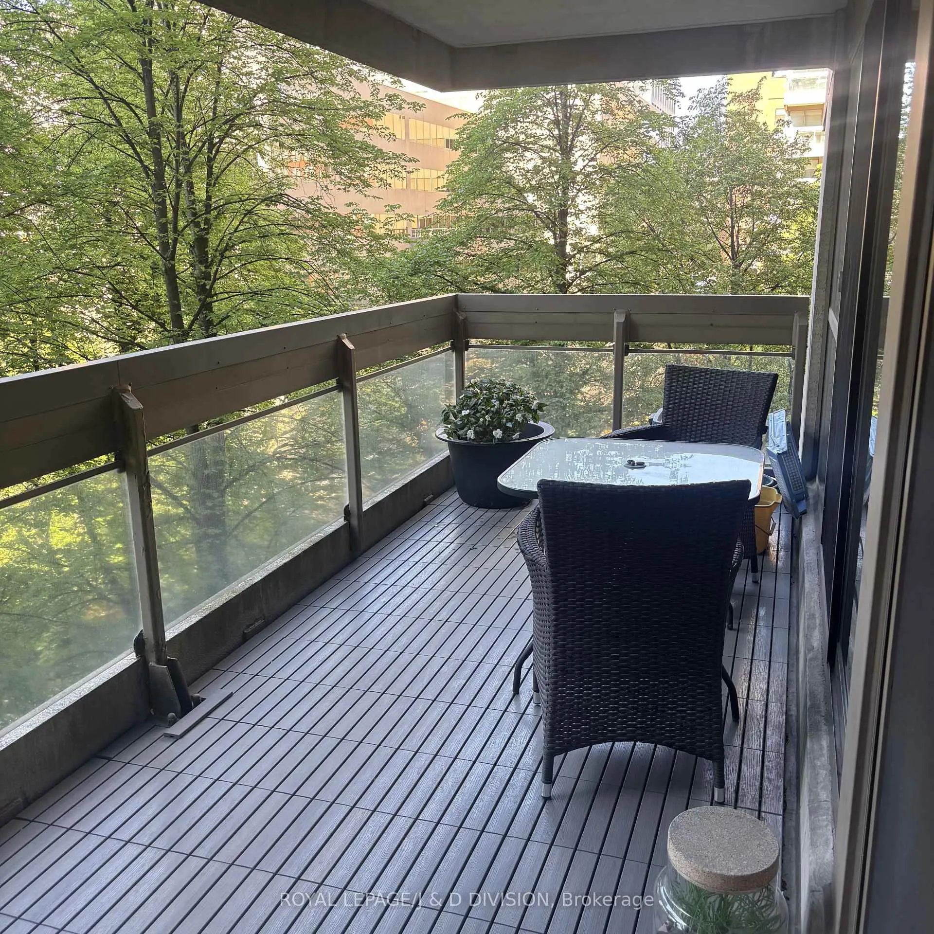 Photo 30 of Unit 804, 63 St Clair Avenue W, Toronto, Yonge-St. Clair — HOMEH