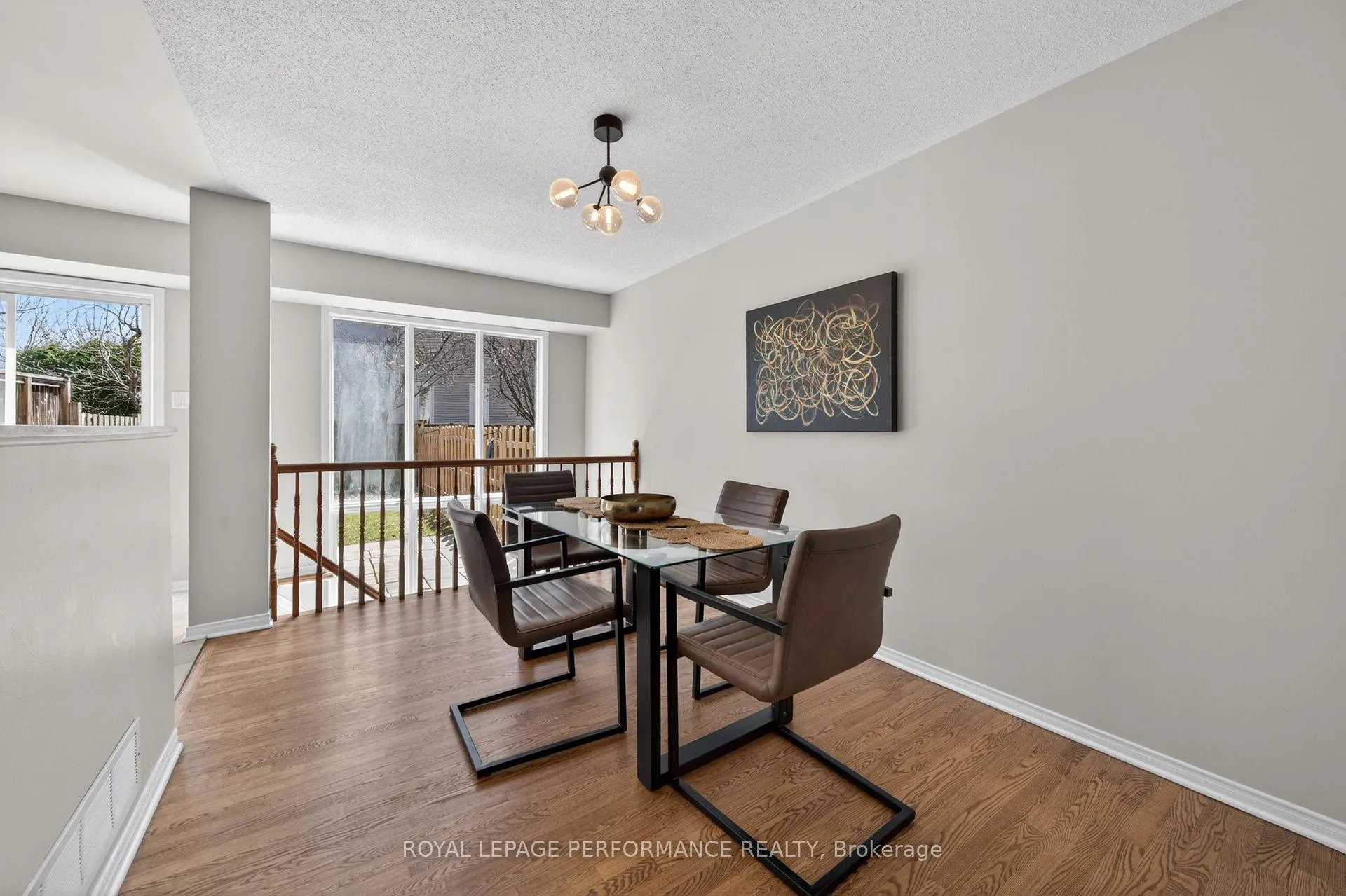 Photo 9 of 3835 Crowsnest Avenue, Ottawa, Quinterra — HOMEH