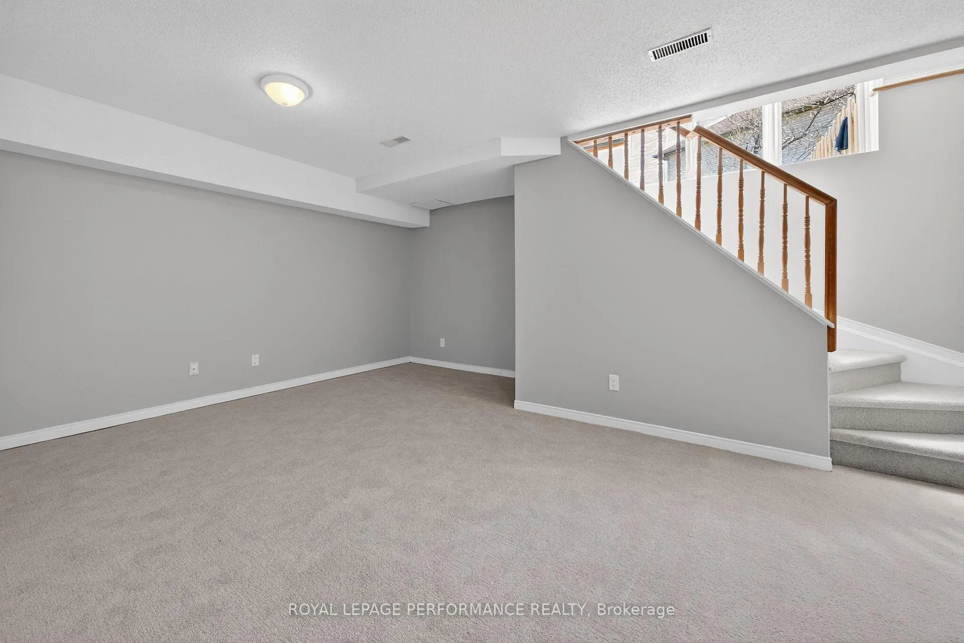 Photo 20 of 3835 Crowsnest Avenue, Ottawa, Quinterra — HOMEH
