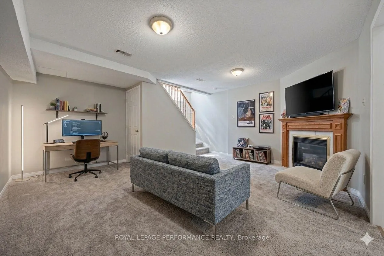 Photo 21 of 3835 Crowsnest Avenue, Ottawa, Quinterra — HOMEH