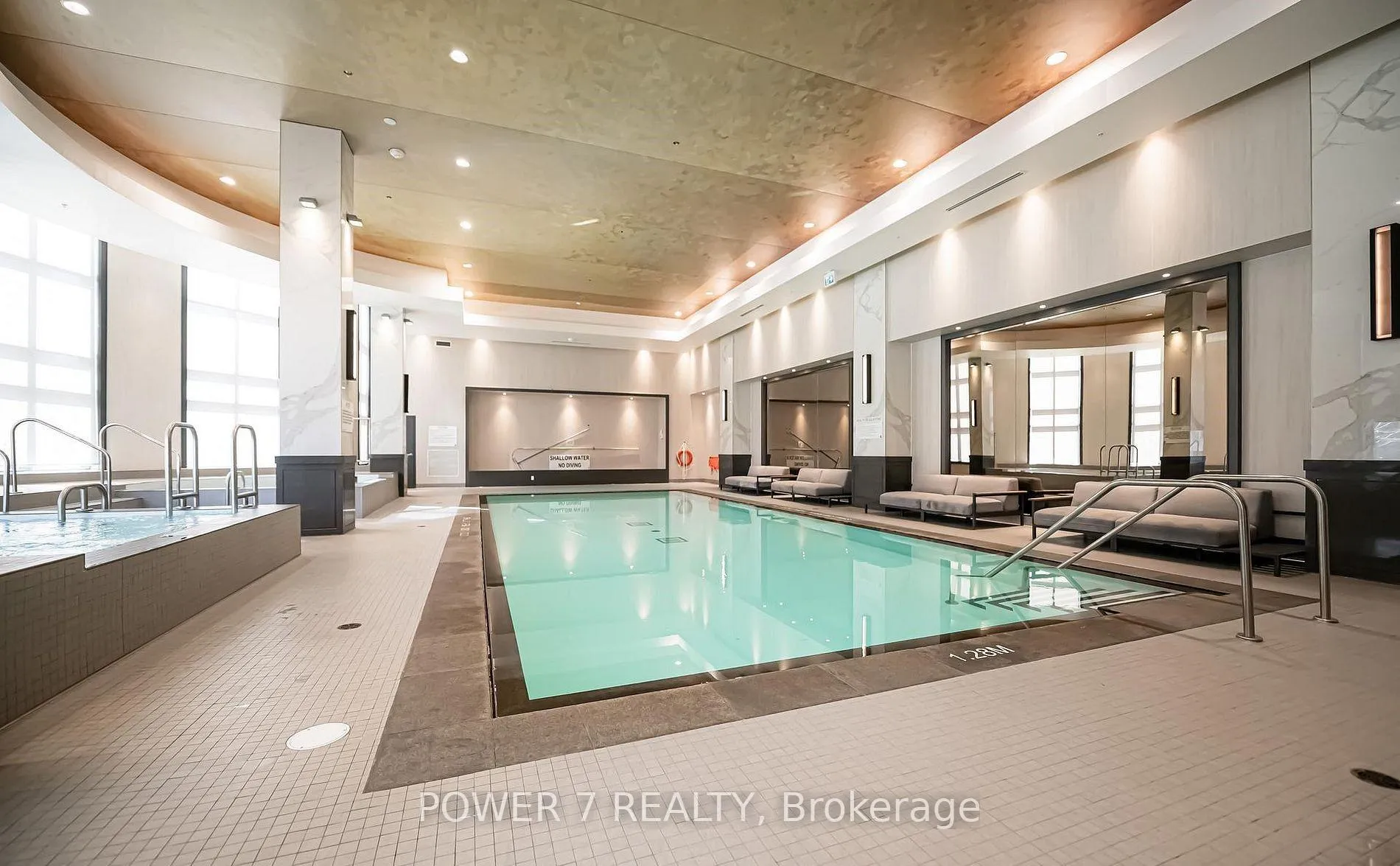 Photo 5 of Unit 633W, 268 Buchanan Drive, Markham, Unionville — HOMEH