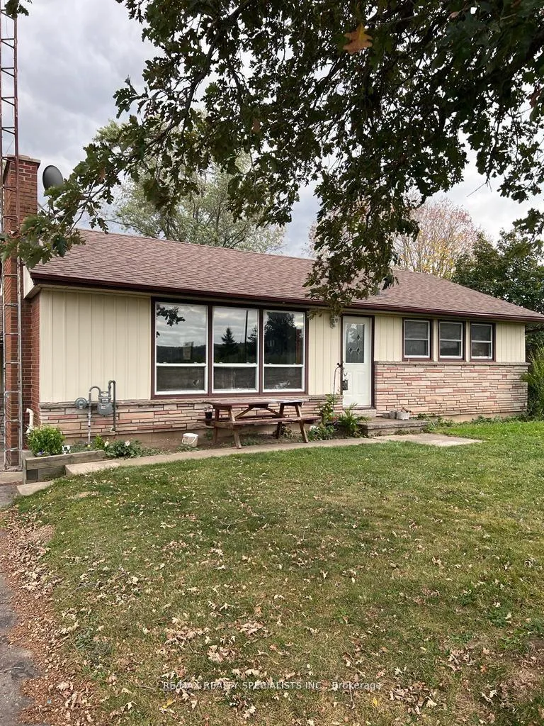Photo 2 of 7810 Five Side Road, Milton, Milton North — HOMEH