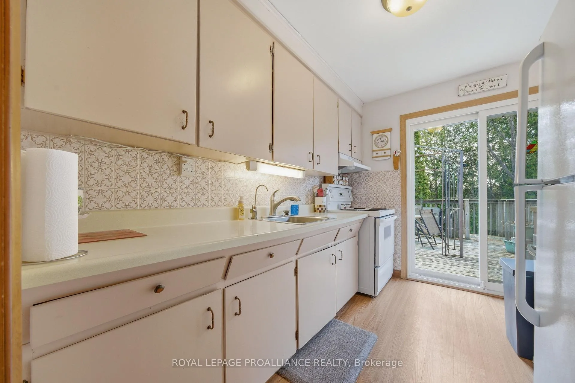 Photo 13 of 131 Lock Road, Quinte West, Murray Ward — HOMEH