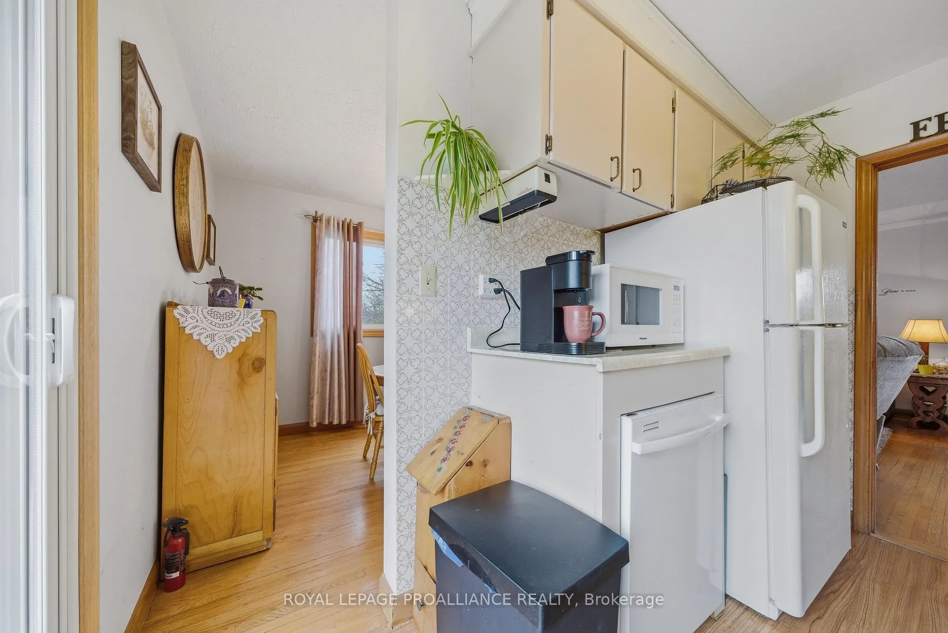 Photo 15 of 131 Lock Road, Quinte West, Murray Ward — HOMEH