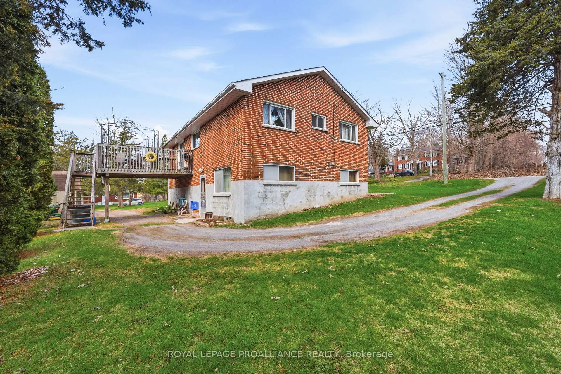 Photo 34 of 131 Lock Road, Quinte West, Murray Ward — HOMEH