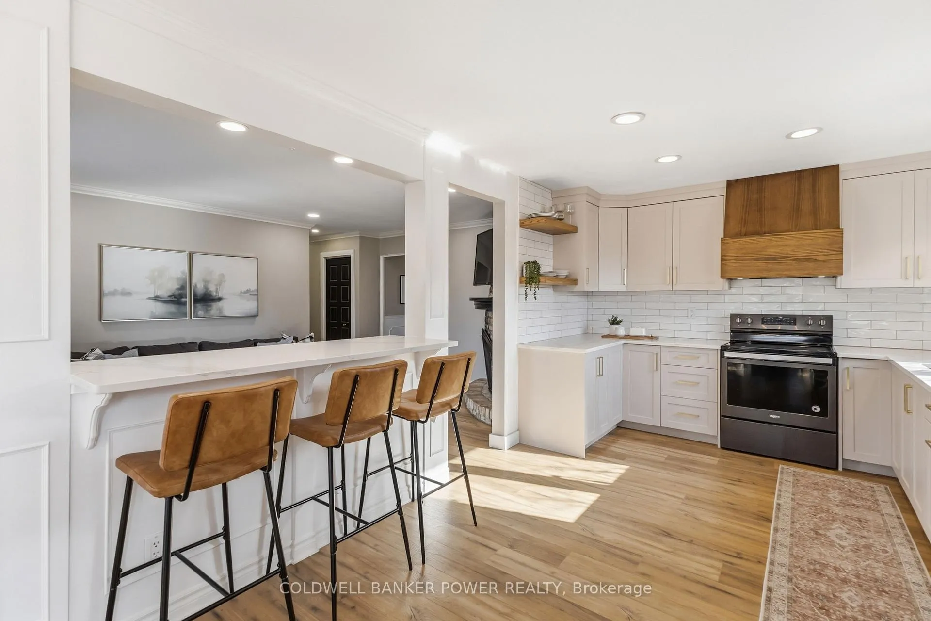 Photo 19 of 176 Canterbury Drive, Thames Centre, Dorchester — HOMEH