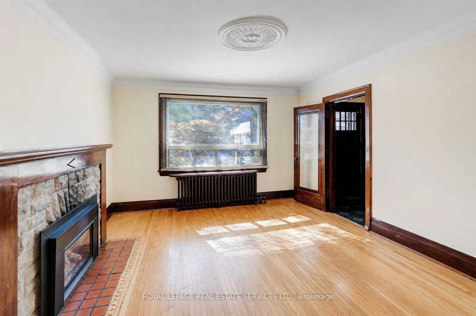 Photo 5 of 21 Lorindale Avenue, Toronto, Lawrence Park North — HOMEH