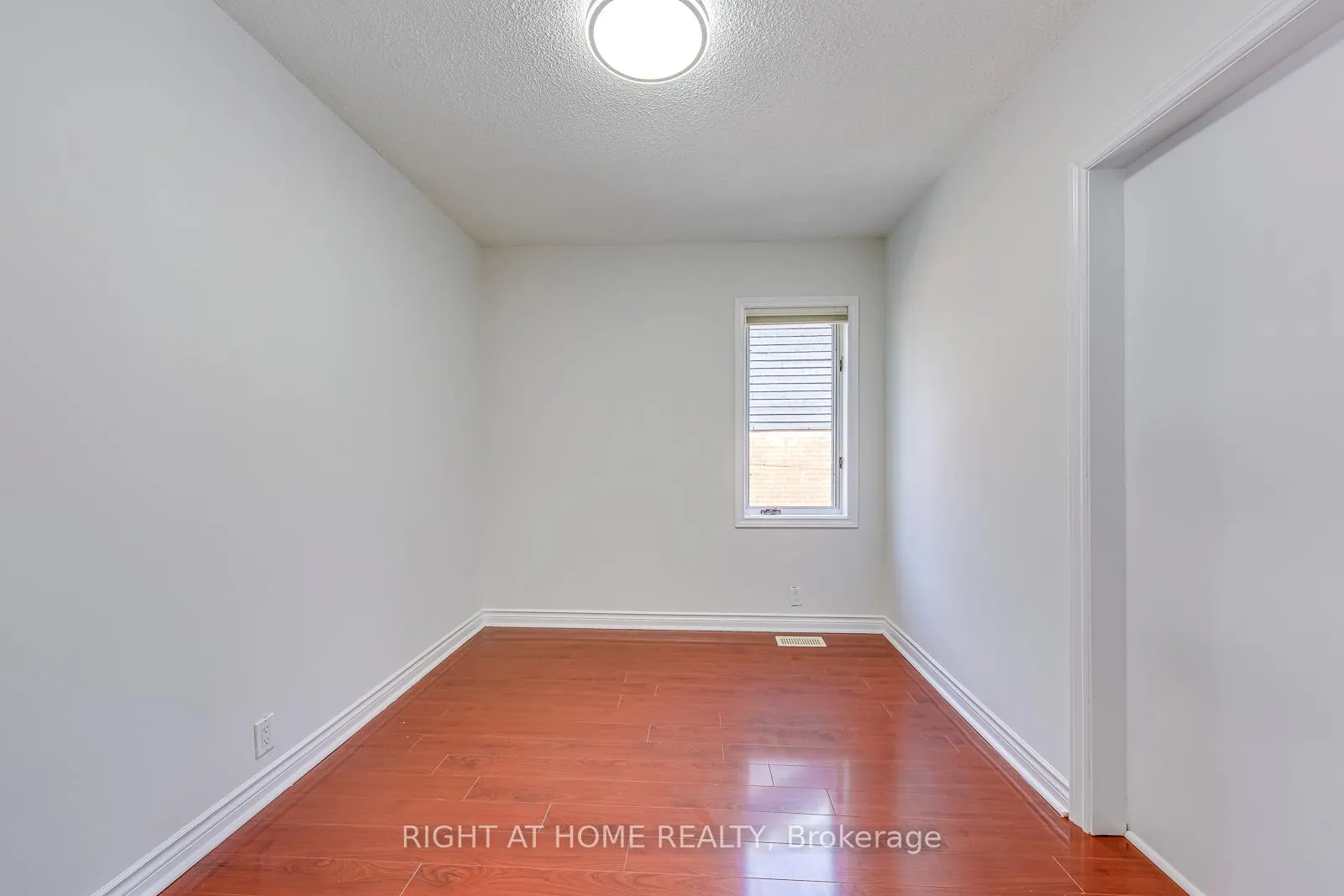 Photo 22 of 435 Maple Avenue, Oakville, Old Oakville — HOMEH