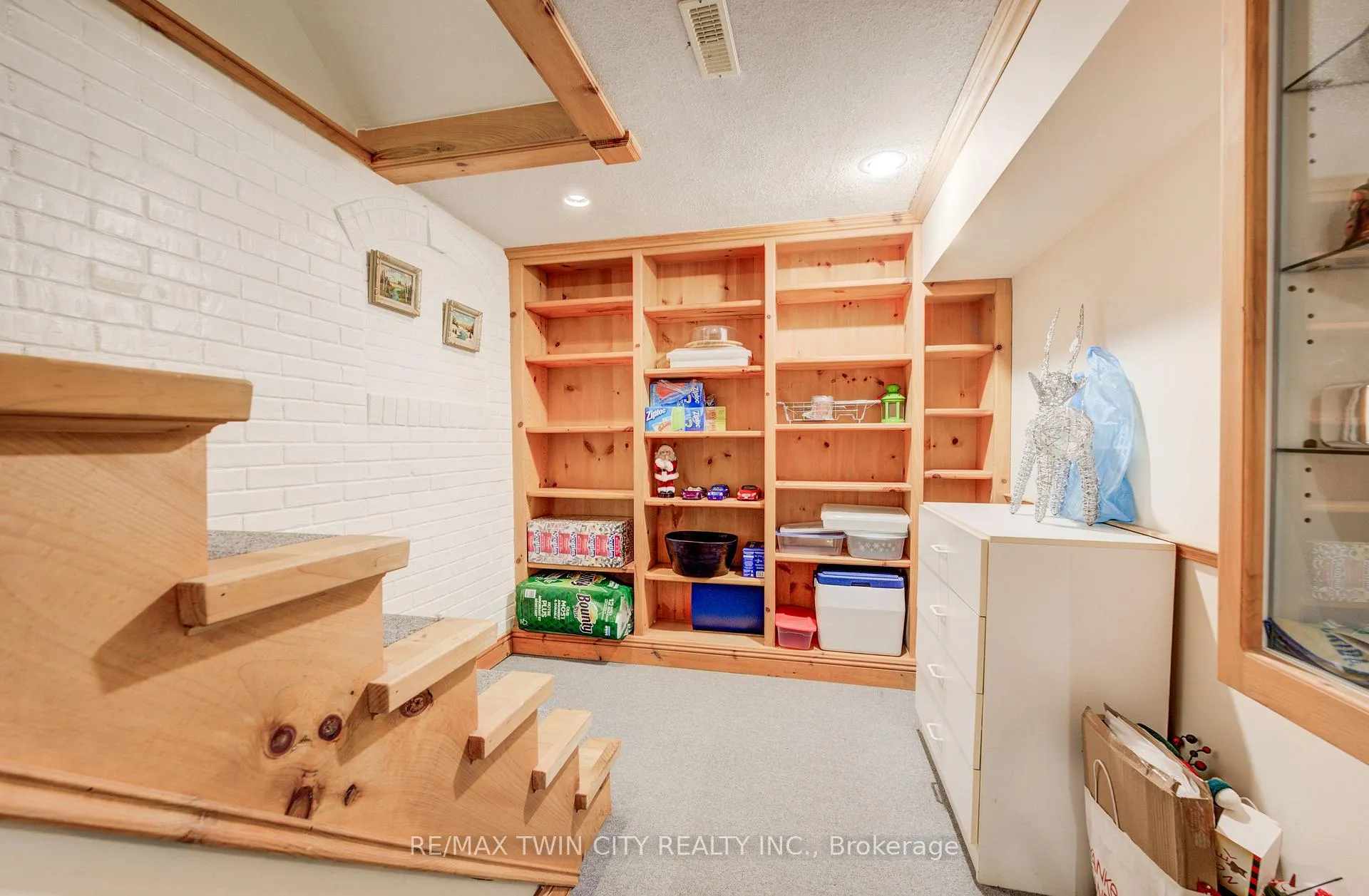 Photo 15 of Unit 60, 51 Paulander Drive, Kitchener — HOMEH