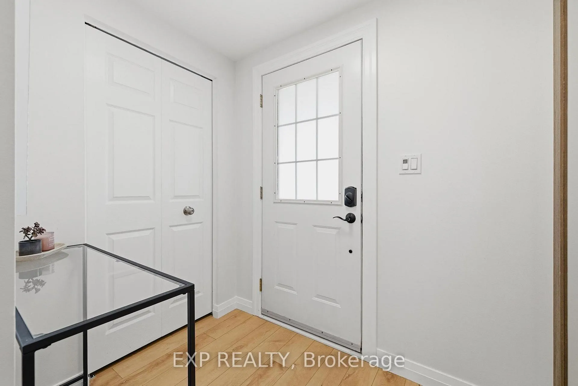 Photo 3 of 218 Prosperity Drive, Kitchener — HOMEH