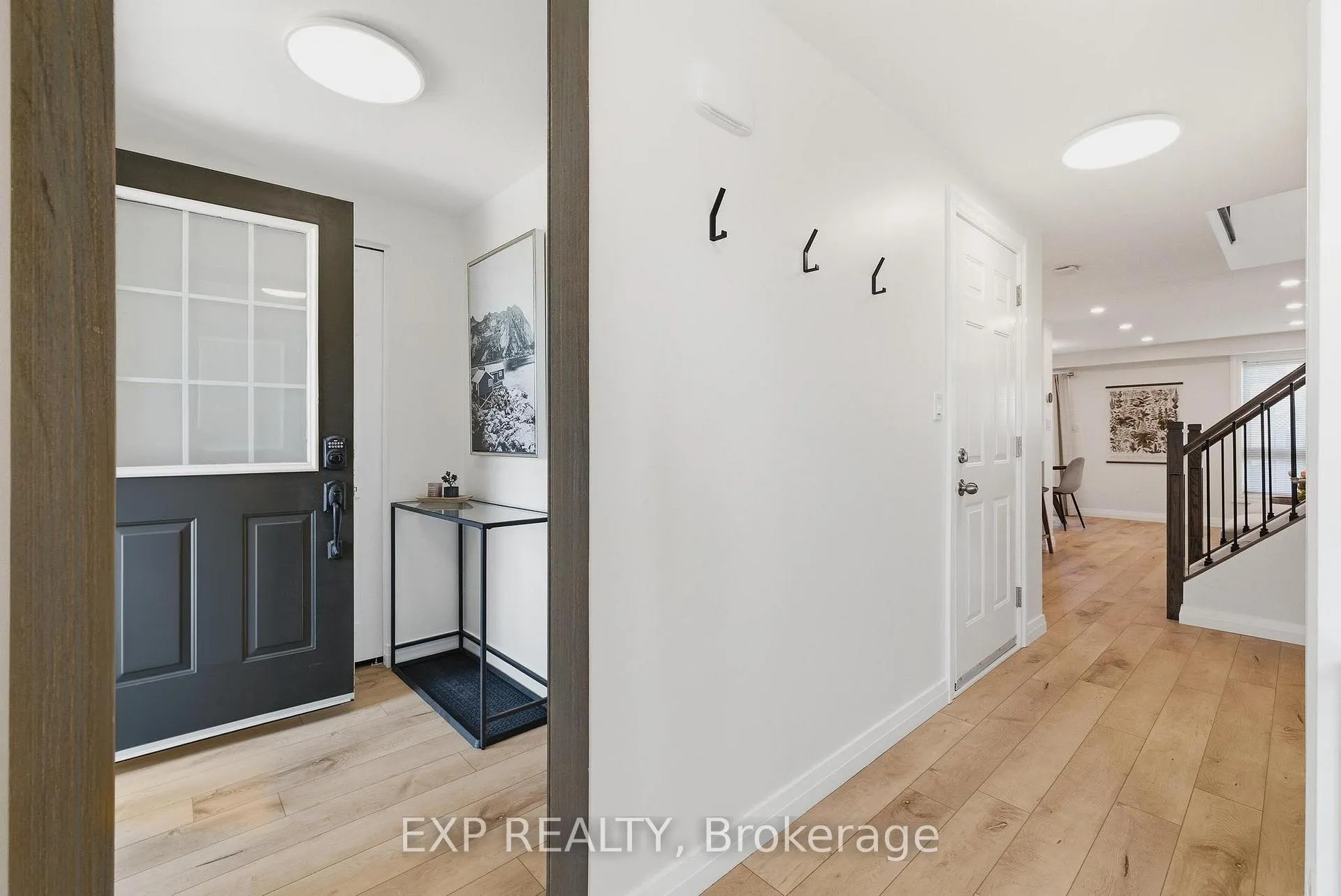 Photo 4 of 218 Prosperity Drive, Kitchener — HOMEH